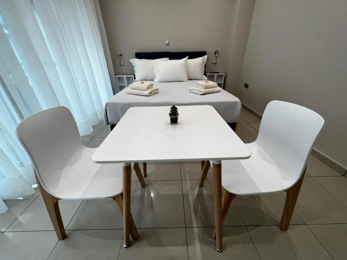 Atlantis Apartments อาร์เตมีดา ภายนอก รูปภาพ