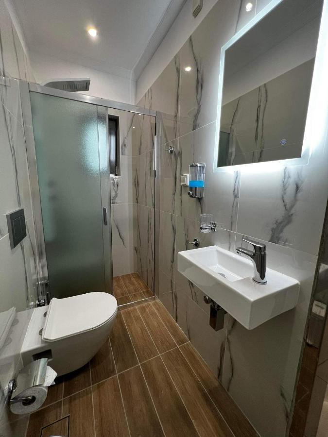 Atlantis Apartments อาร์เตมีดา ภายนอก รูปภาพ